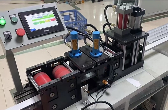 Controle de alumínio do microcomputador do cortador 380V do canto do quadro do perfil